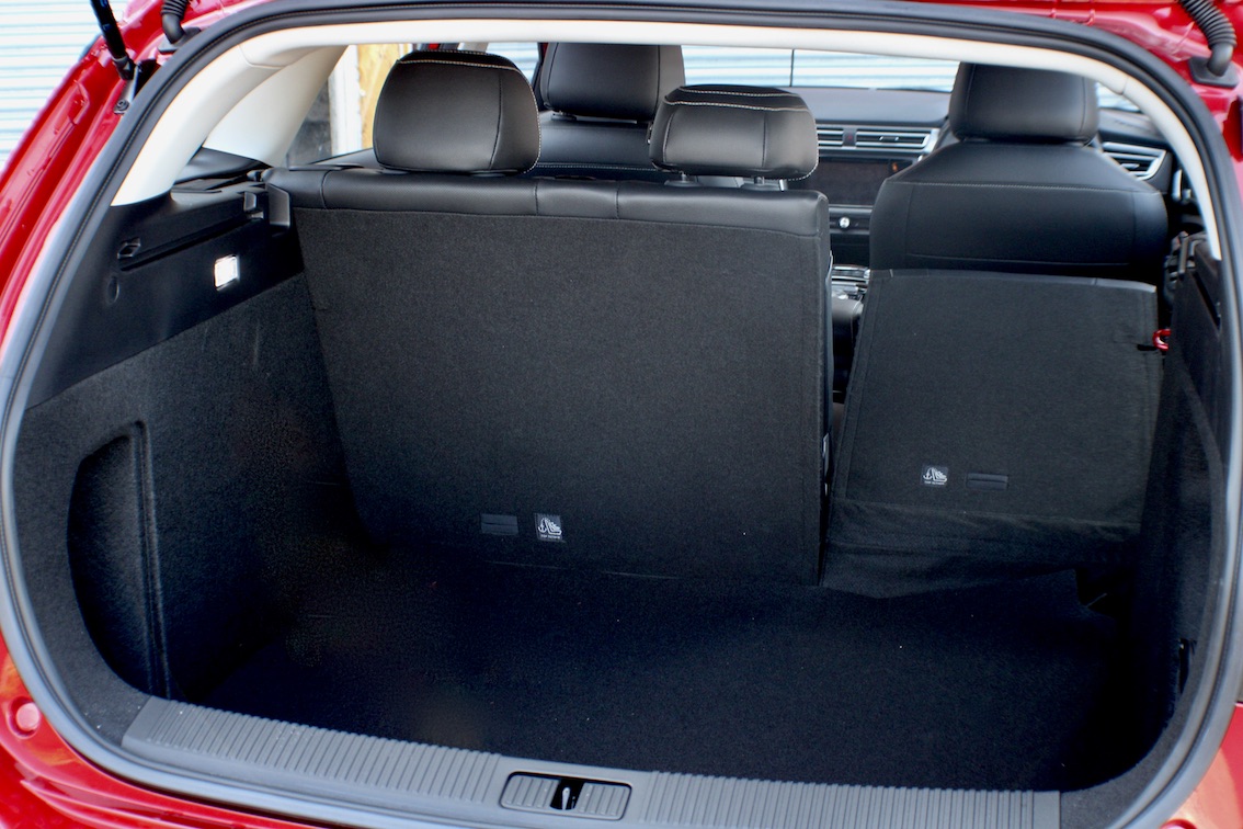 mg-5-ev-review-electrifying